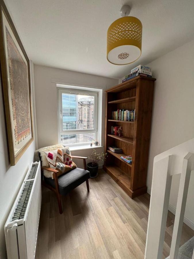 Holyrood Duplex 3- Bedrooms Apartment Edinburgh Exterior photo